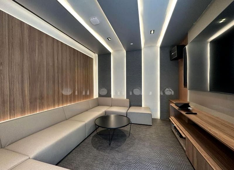 FOURTH AVENUE RESIDENCES 5