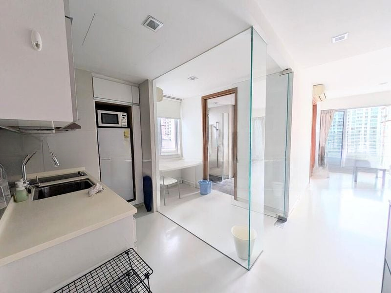RV SUITES 12