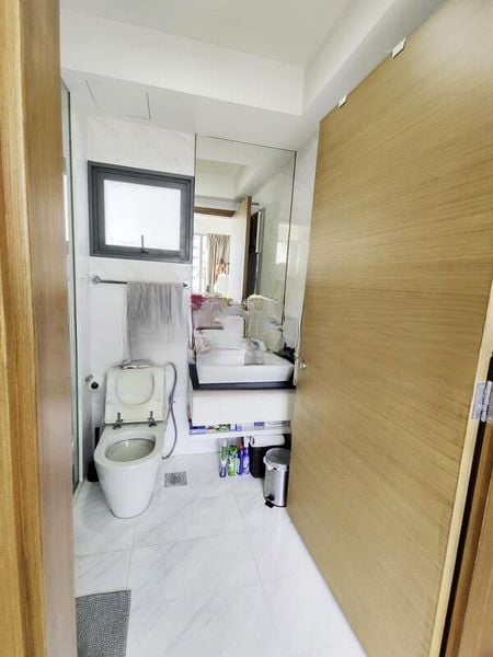 THE SHORE RESIDENCES 14