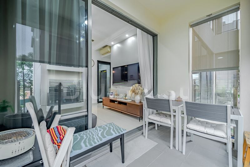 THE MILTONIA RESIDENCES 7