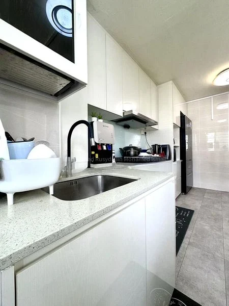 BEDOK RESERVOIR RD 4