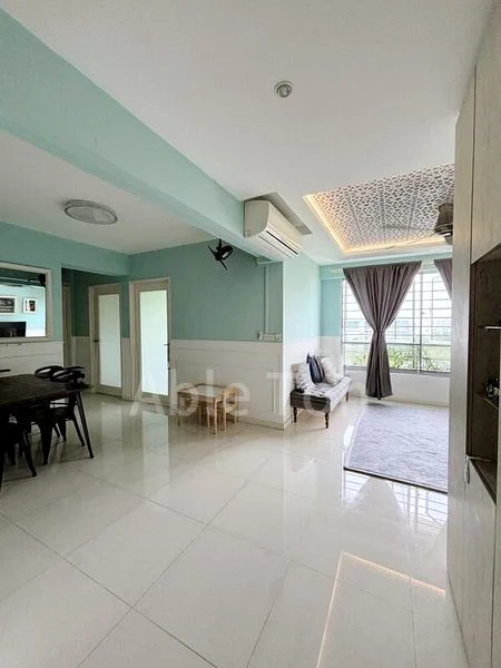 SEMBAWANG CRES 13