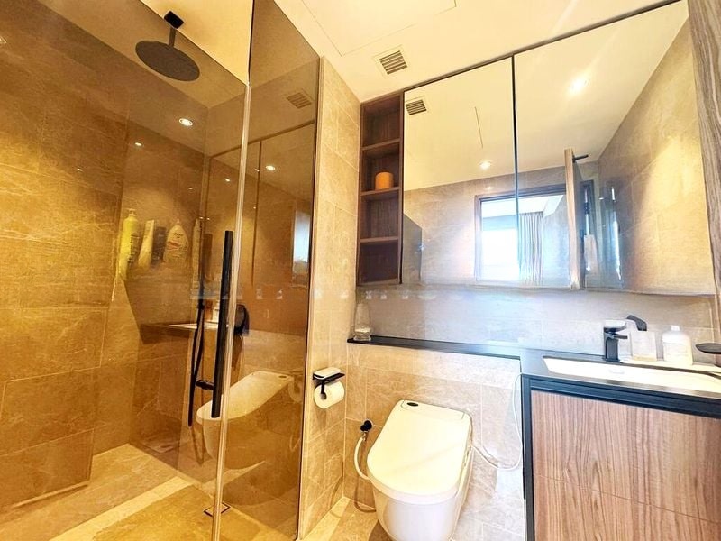 COASTLINE RESIDENCES 2