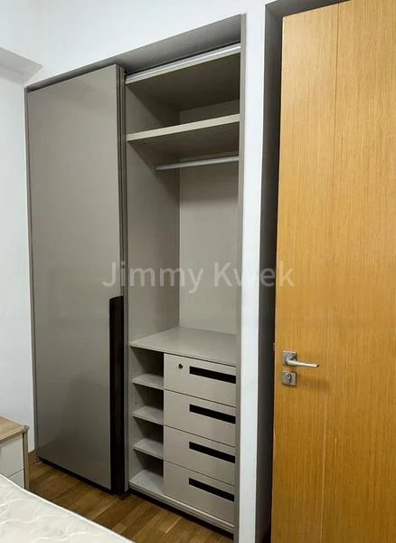 COMMONWEALTH TOWERS 6