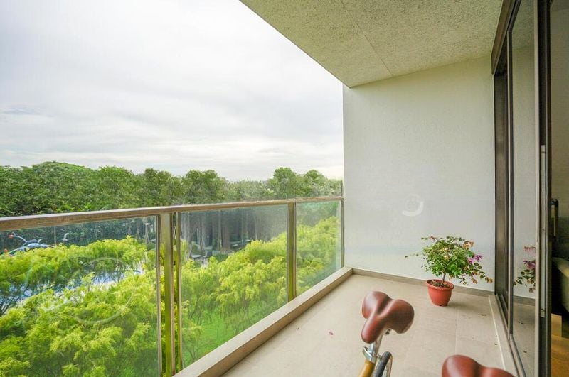 SEASIDE RESIDENCES 9