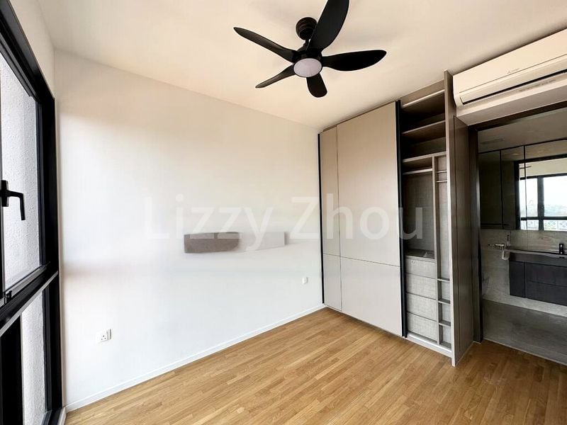 AVENUE SOUTH RESIDENCE 7