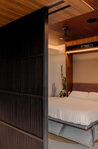 SEASIDE RESIDENCES 7