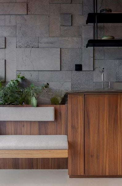 SEASIDE RESIDENCES 4