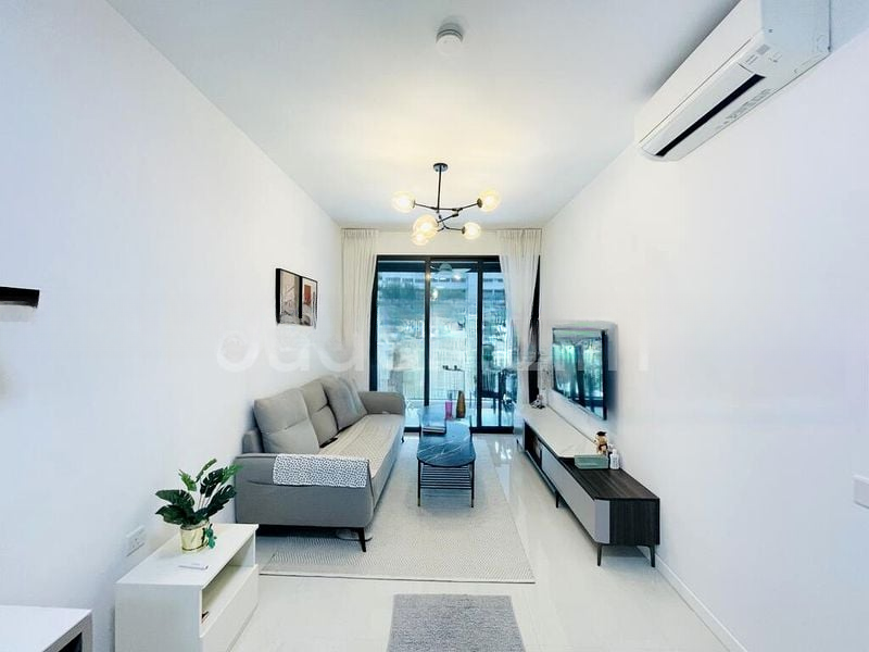 TREASURE AT TAMPINES 9