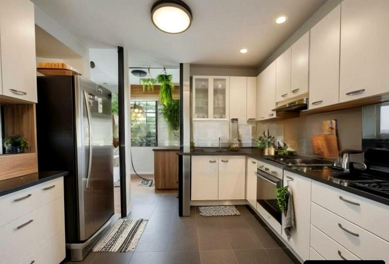 LILYDALE 10