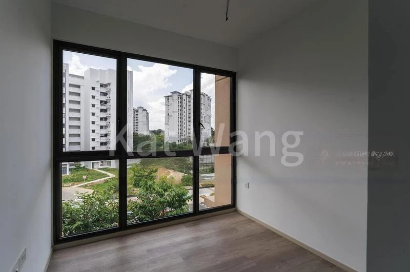 THE WATERGARDENS AT CANBERRA 4