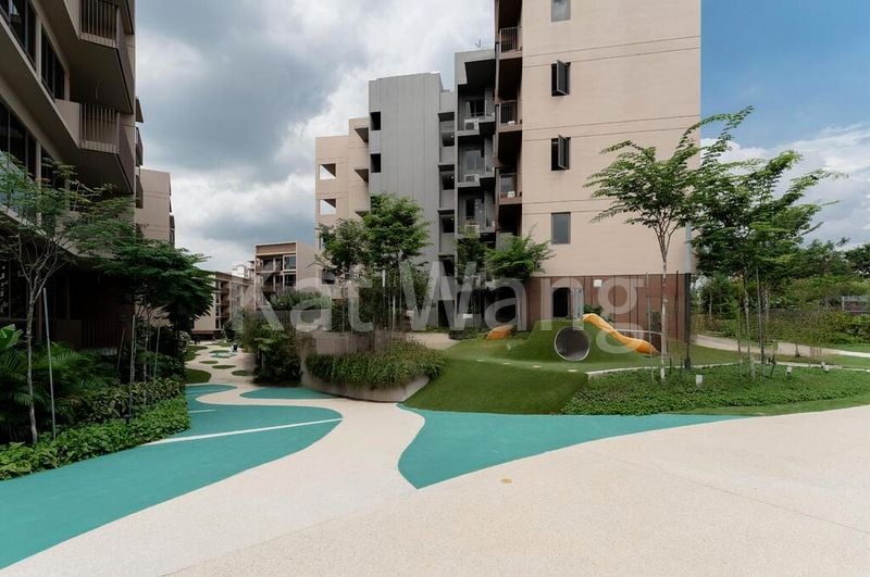 THE WATERGARDENS AT CANBERRA 12