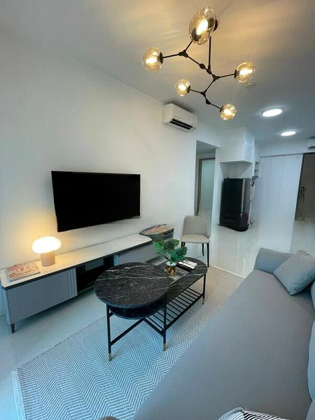 TREASURE AT TAMPINES 8