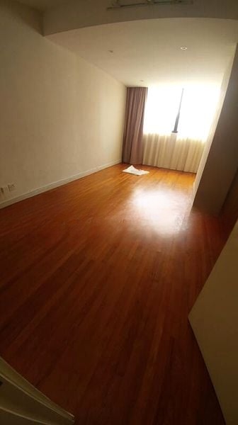 SUTTON PLACE 3