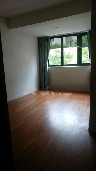 SUTTON PLACE 11