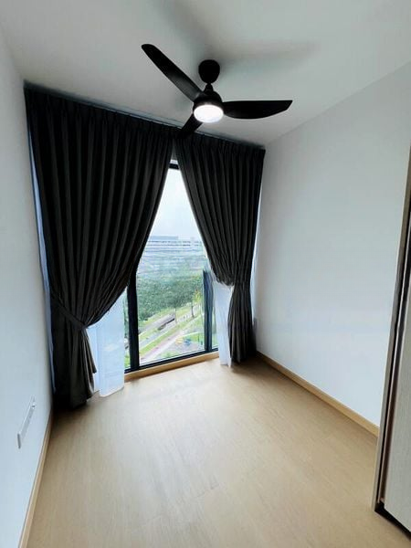 TREASURE AT TAMPINES 7