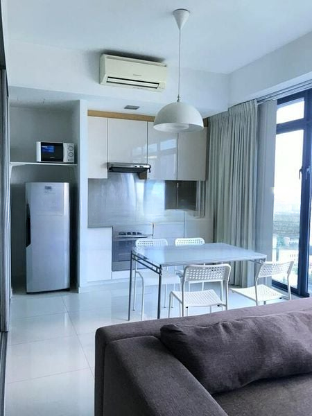 CITY SQUARE RESIDENCES 8