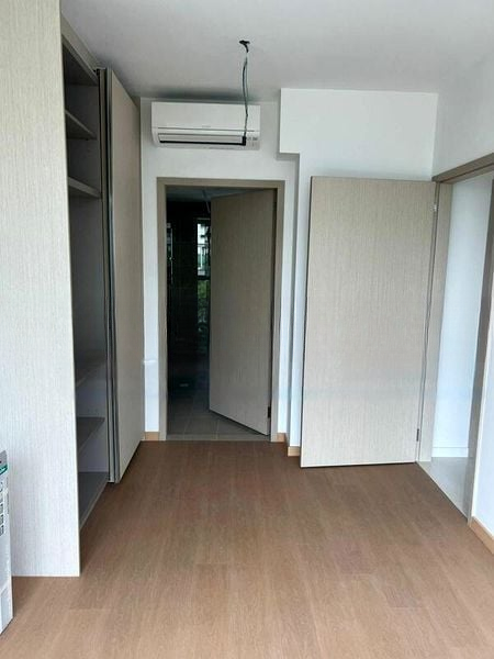 TREASURE AT TAMPINES 8