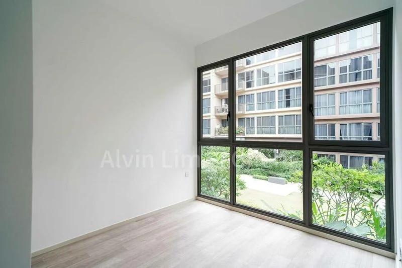 THE WATERGARDENS AT CANBERRA 6