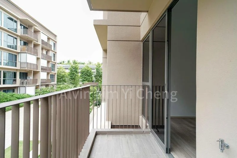 THE WATERGARDENS AT CANBERRA 11