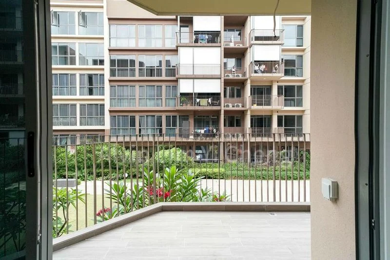 THE WATERGARDENS AT CANBERRA 14