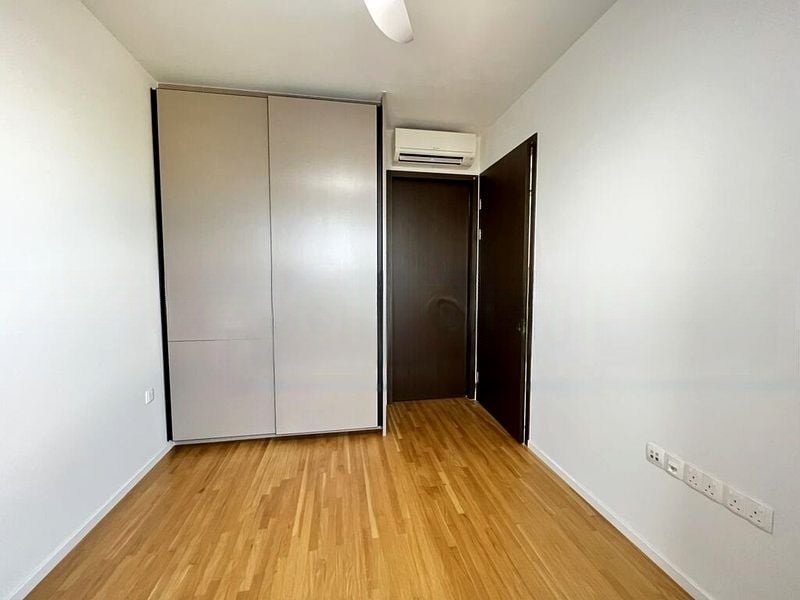 AVENUE SOUTH RESIDENCE 7