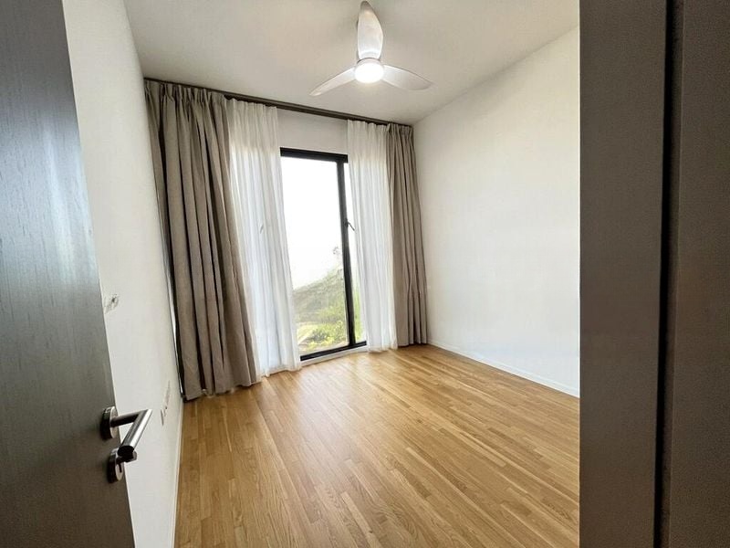 AVENUE SOUTH RESIDENCE 9