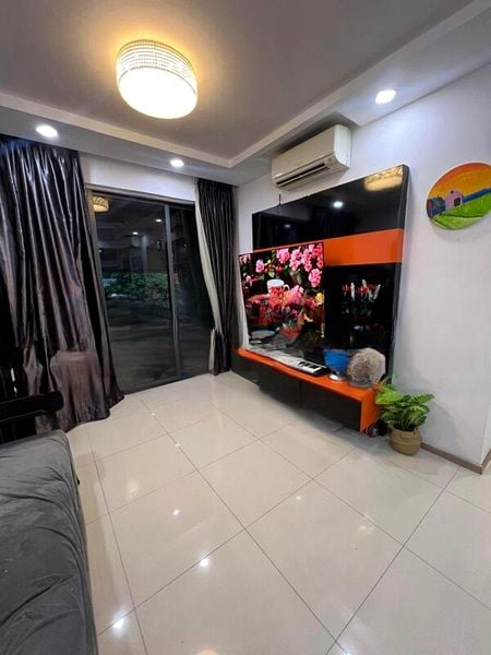 BLOSSOM RESIDENCES 6