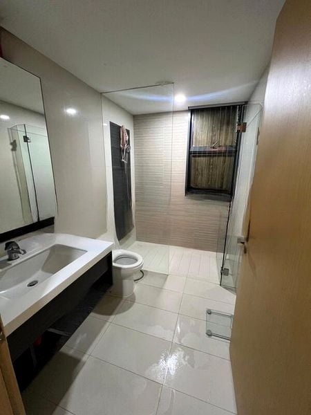 BLOSSOM RESIDENCES 5