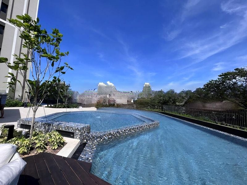 AVENUE SOUTH RESIDENCE 10