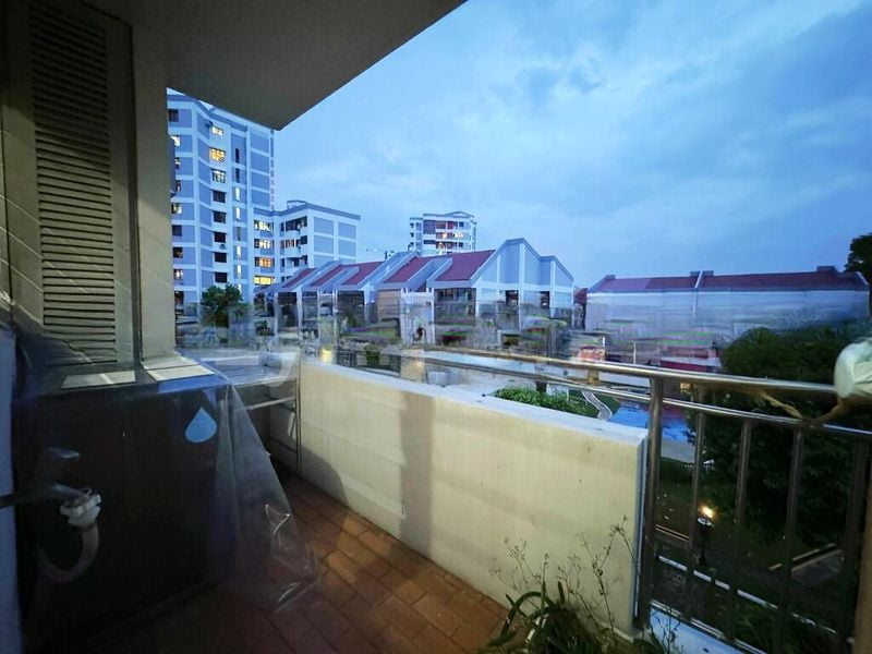 FAR HORIZON GARDENS 2