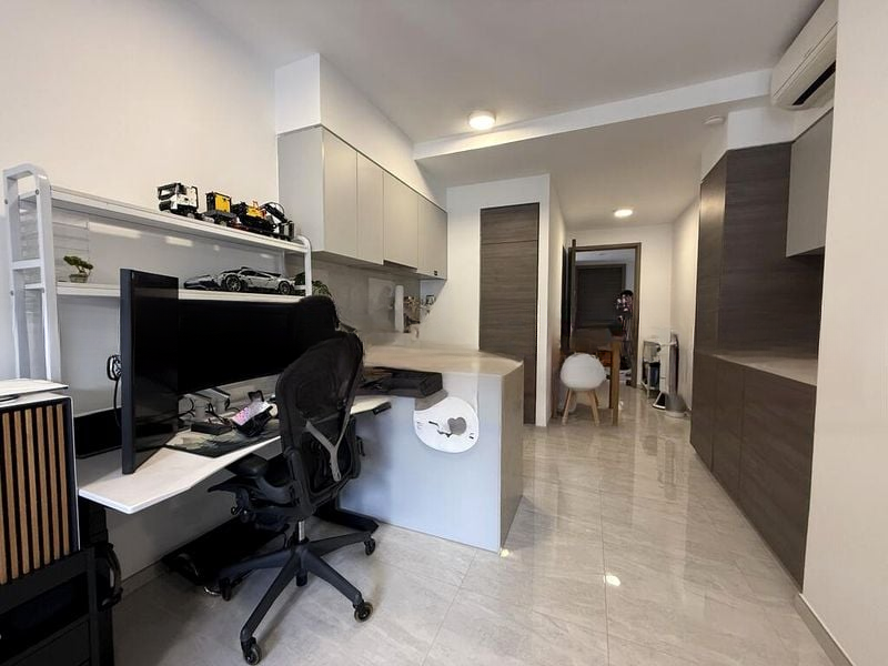 THE FLORENCE RESIDENCES 10