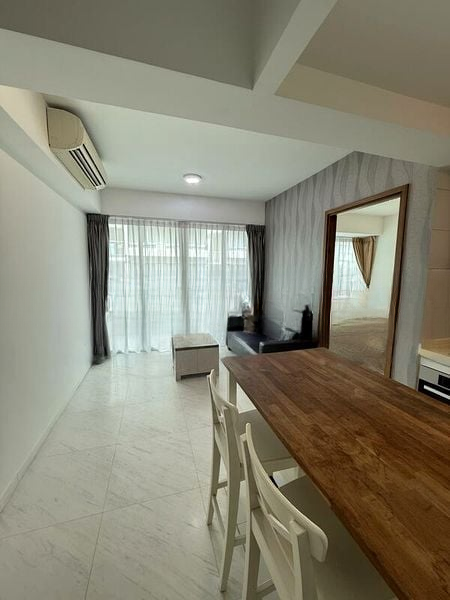 SUITES AT ORCHARD 10