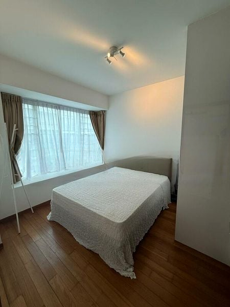SUITES AT ORCHARD 7