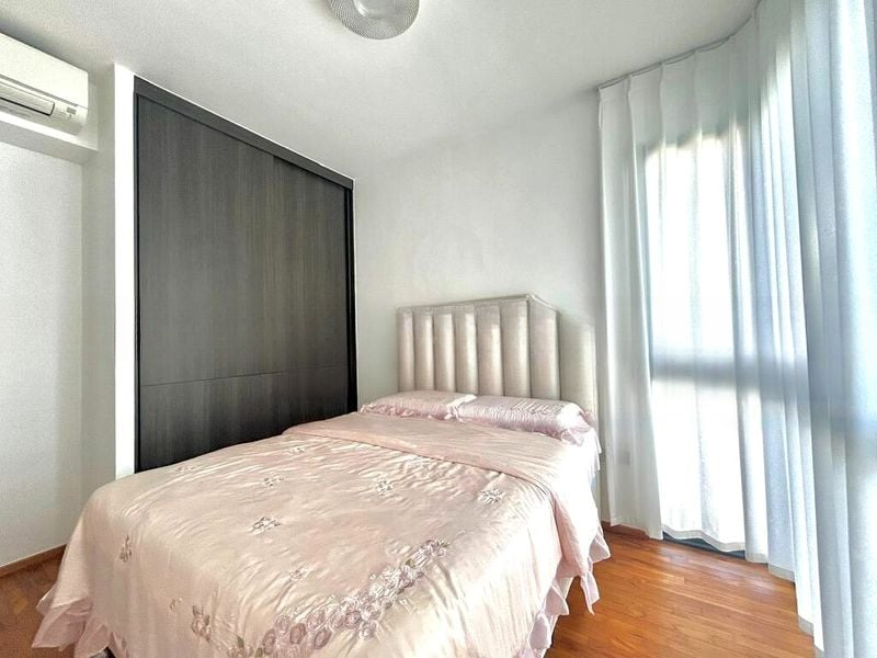 NORTH PARK RESIDENCES 5