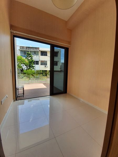 8 FARRER SUITES 1