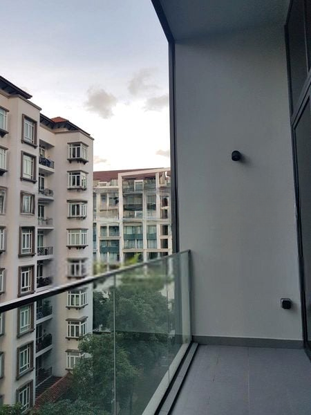 UP@ROBERTSON QUAY 10