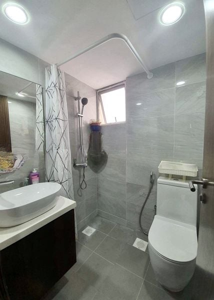 AQUARIUS BY THE PARK 6