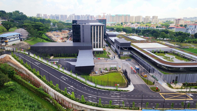 KINGSFORD . HILLVIEW PEAK 9