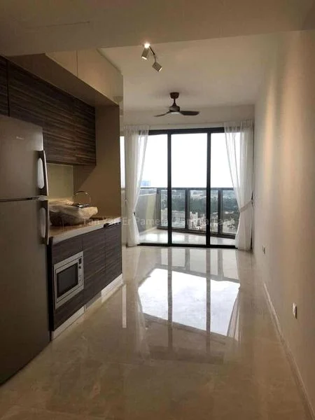 COMMONWEALTH TOWERS 4