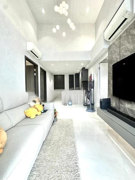 RIVERFRONT RESIDENCES 2