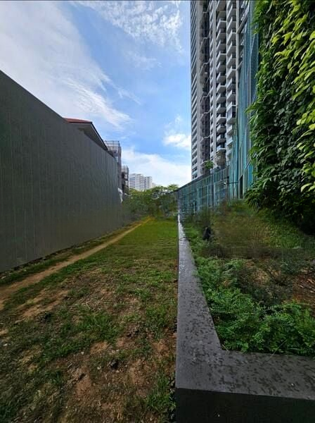 AVENUE SOUTH RESIDENCE 5