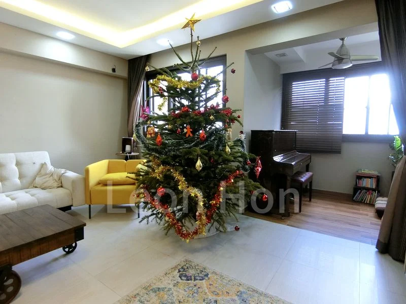 KENSINGTON PARK CONDOMINIUM 5