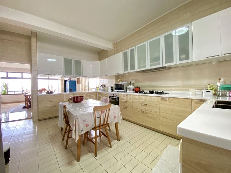 KENSINGTON PARK CONDOMINIUM 6