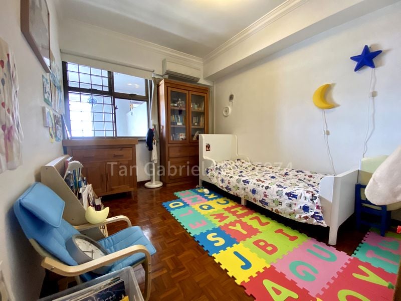 KENSINGTON PARK CONDOMINIUM 13