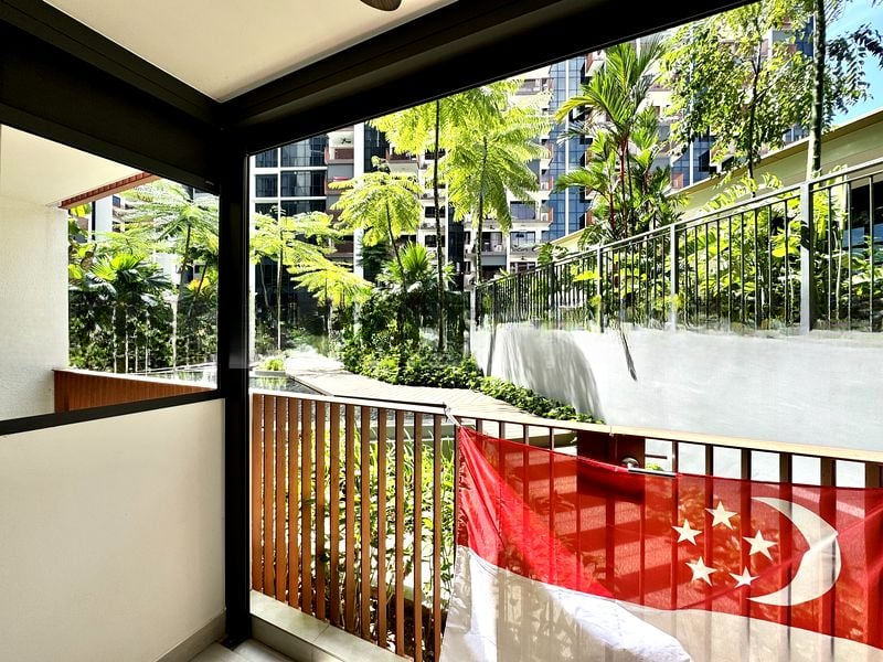 RIVERFRONT RESIDENCES 11