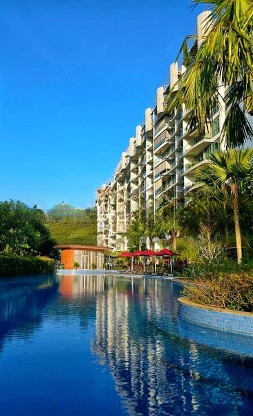 KINGSFORD . HILLVIEW PEAK 3