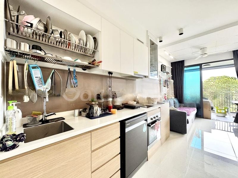 TREASURE AT TAMPINES 12