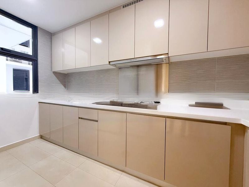 BLOSSOM RESIDENCES 8