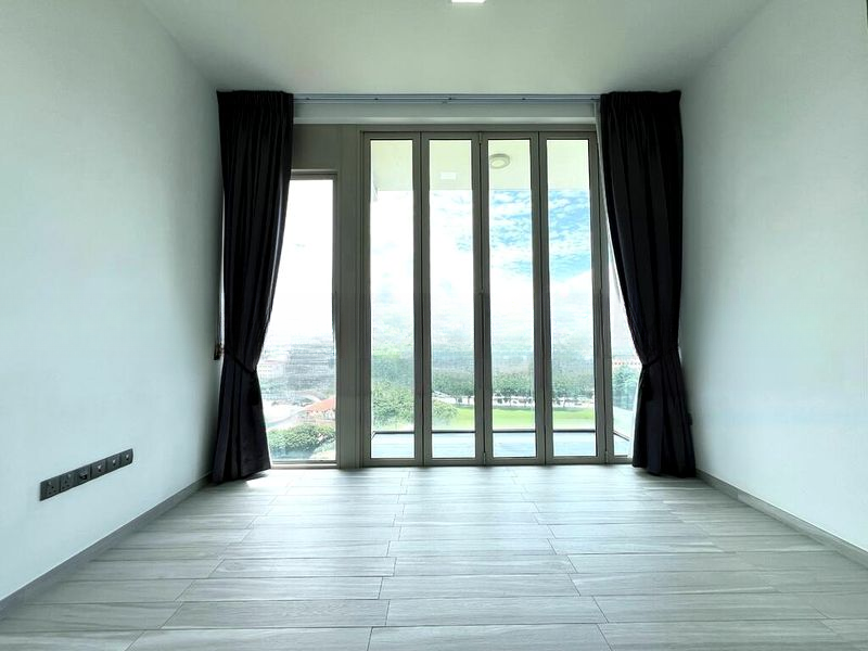 KALLANG RIVERSIDE 12